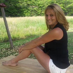 Meet your Posher, Crystal